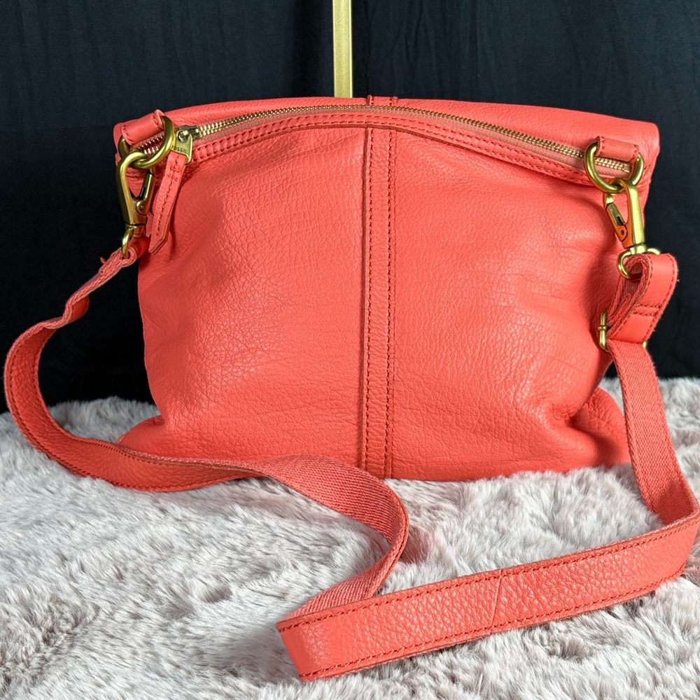 Fossil Erin Foldover Tote Crossbody Bag Coral Orange Pebbled Leather Convertible - Picture 6 of 12